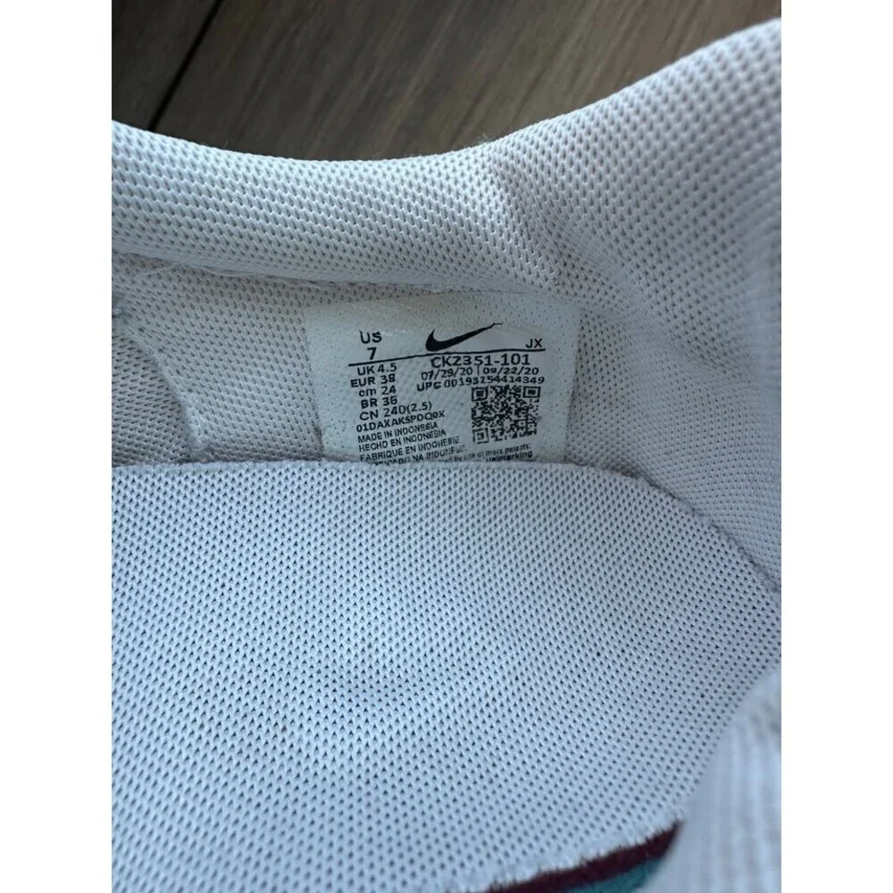 Women's Nike Daybreak Summit White/Pale Ivory Sneakers - Size 7 - Picture 5 of 5